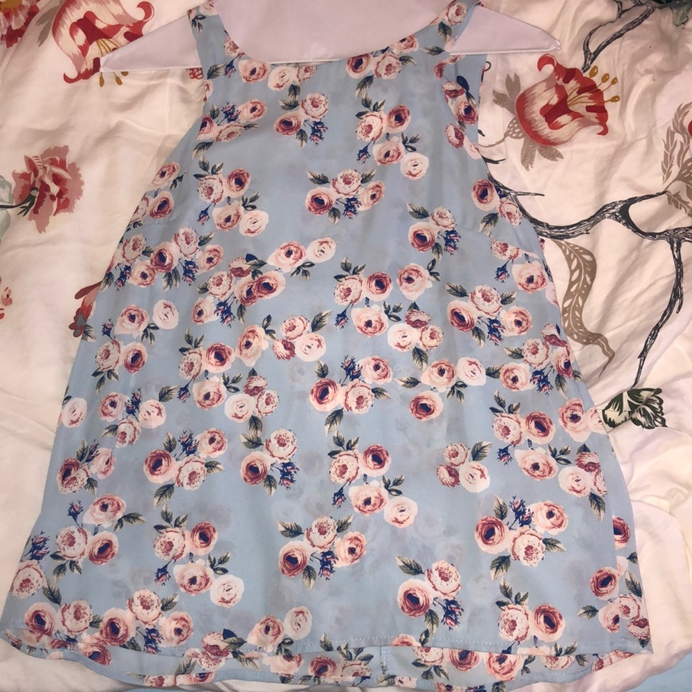 floral tank top